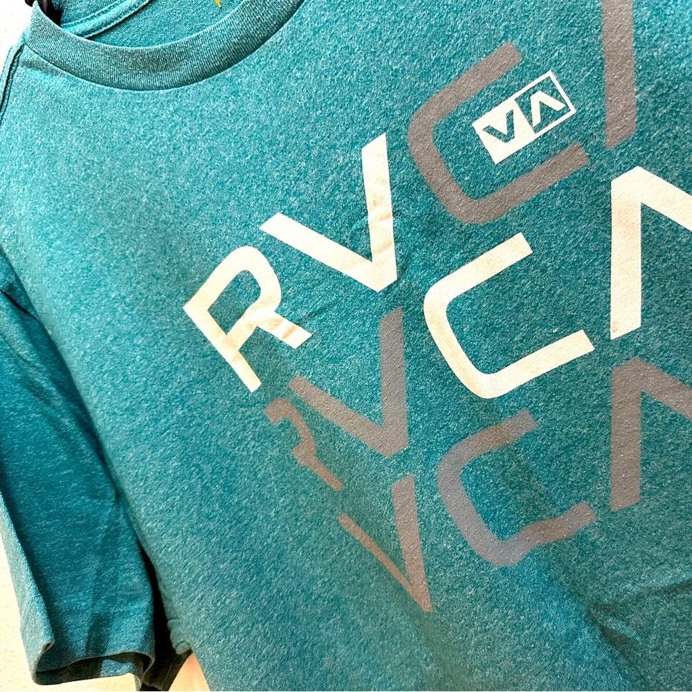 Vintage RVCA T-shirt